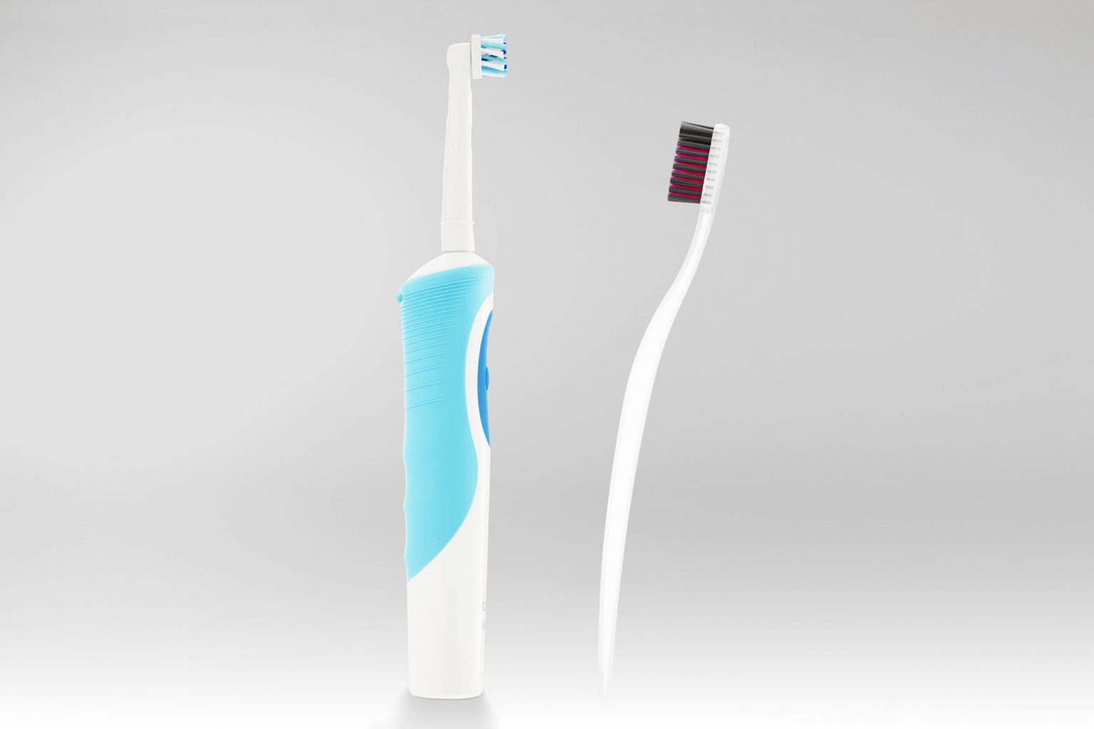 Electric Toothbrush Vs Manual Toothbrush Smile Team Turkey