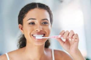Why are Your Teeth Yellow When You Brush Them Every Day?