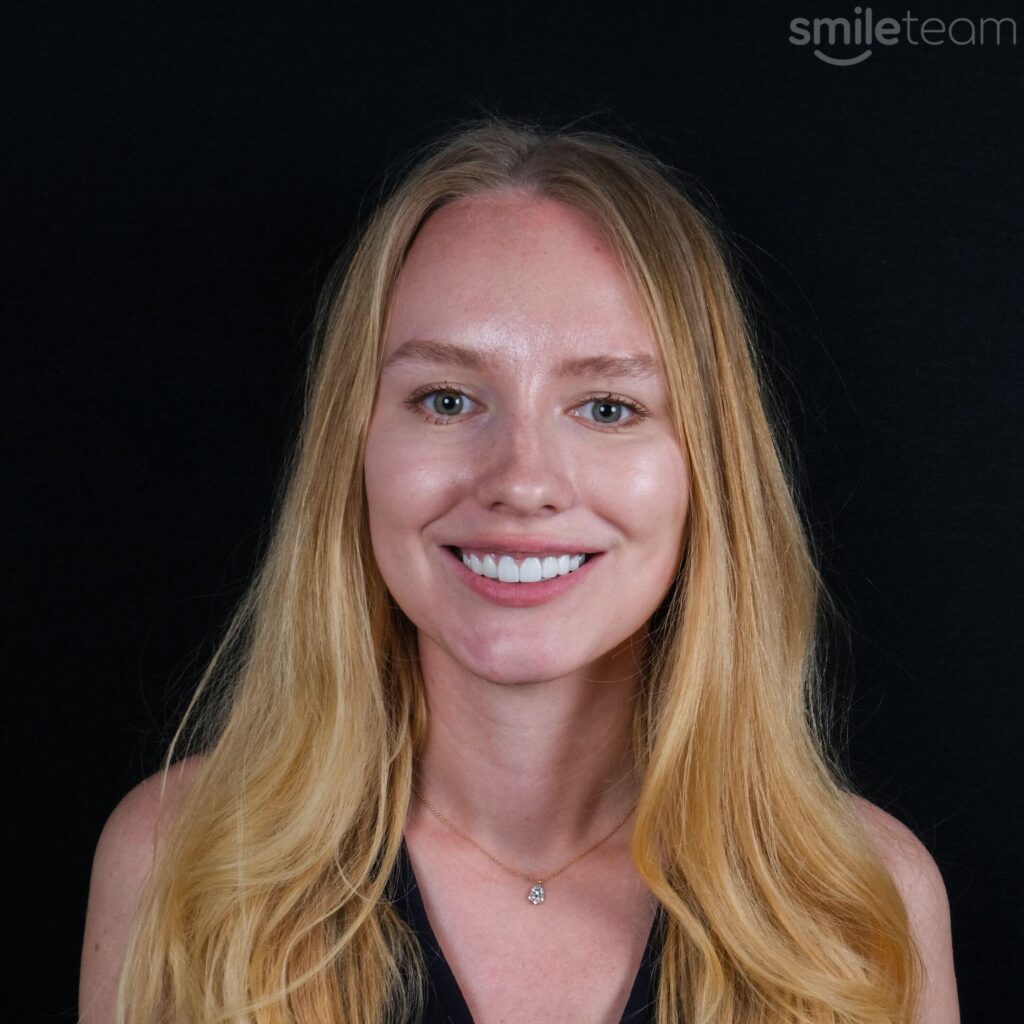happy patient receiving dental treatment in turkey
